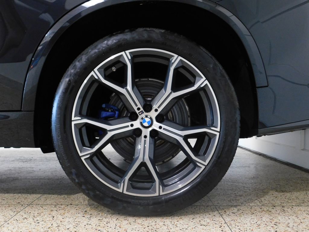 Used 2021 BMW X5 xDrive40i AWD/4WD image 98