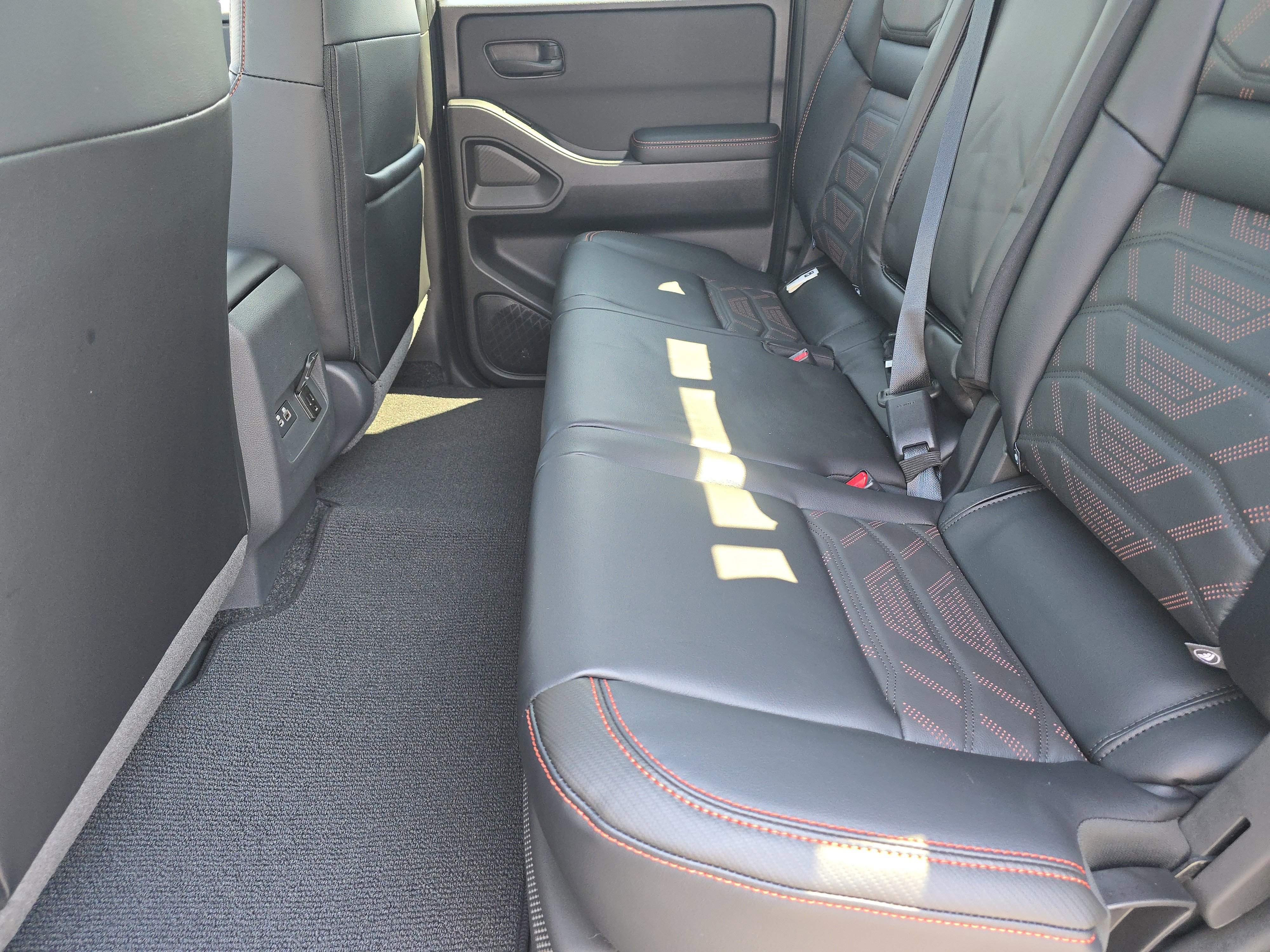 New 2026 Nissan Frontier PRO-4X w/ Pro Premium Package image 11
