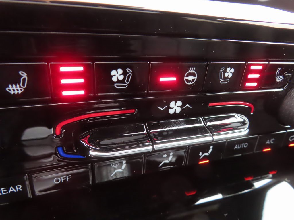 New 2025 Jeep Grand Cherokee Summit w/ Obsidian Package image 12