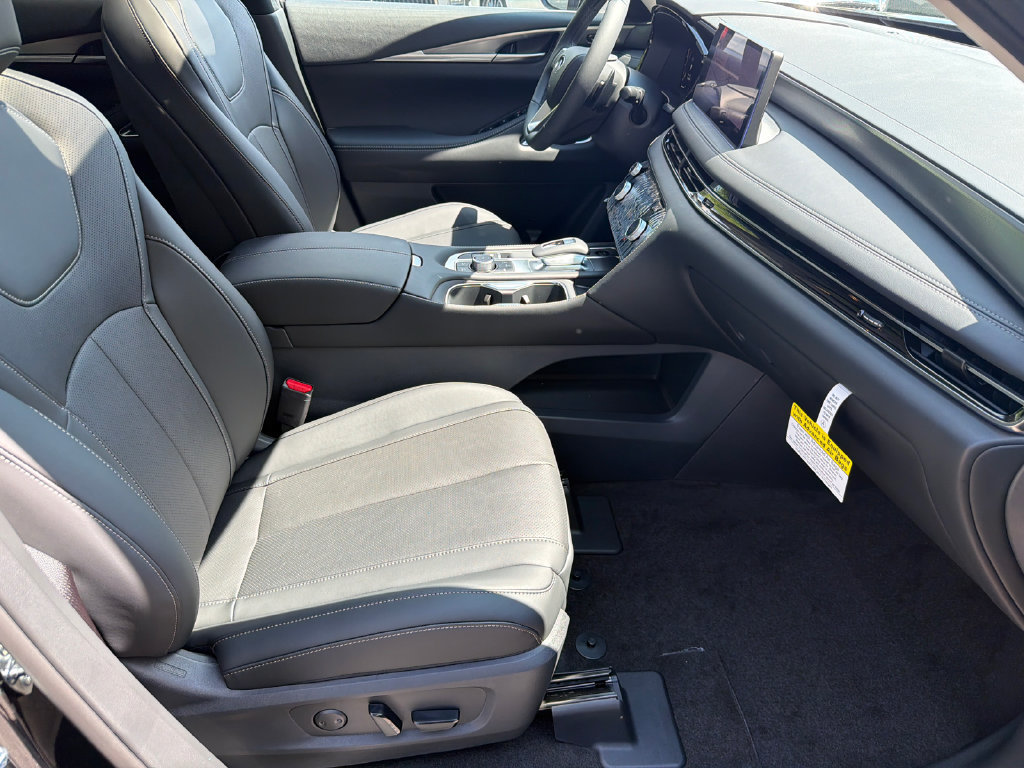 New 2027 INFINITI QX60 Luxe w/ Cargo Package FWD image 13