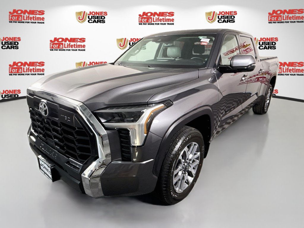 Used 2022 Toyota Tundra SR5 w/ TRD Off-Road Premium Package AWD/4WD image 13