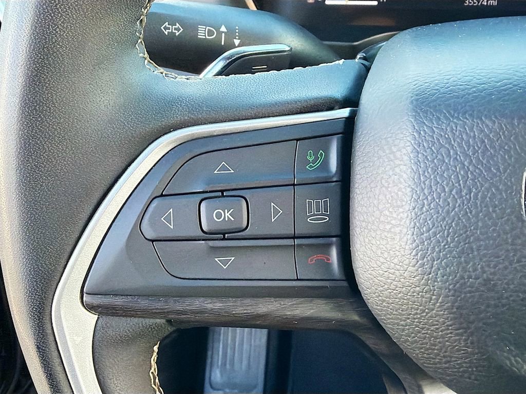 Used 2024 Jeep Grand Cherokee L Limited w/ Luxury Tech Group II image 41