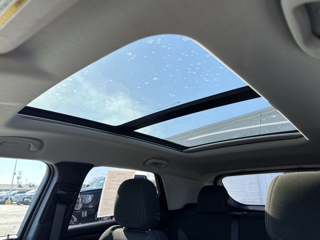 Certified 2021 Chevrolet TrailBlazer LT w/ Sun and Liftgate Package image 16