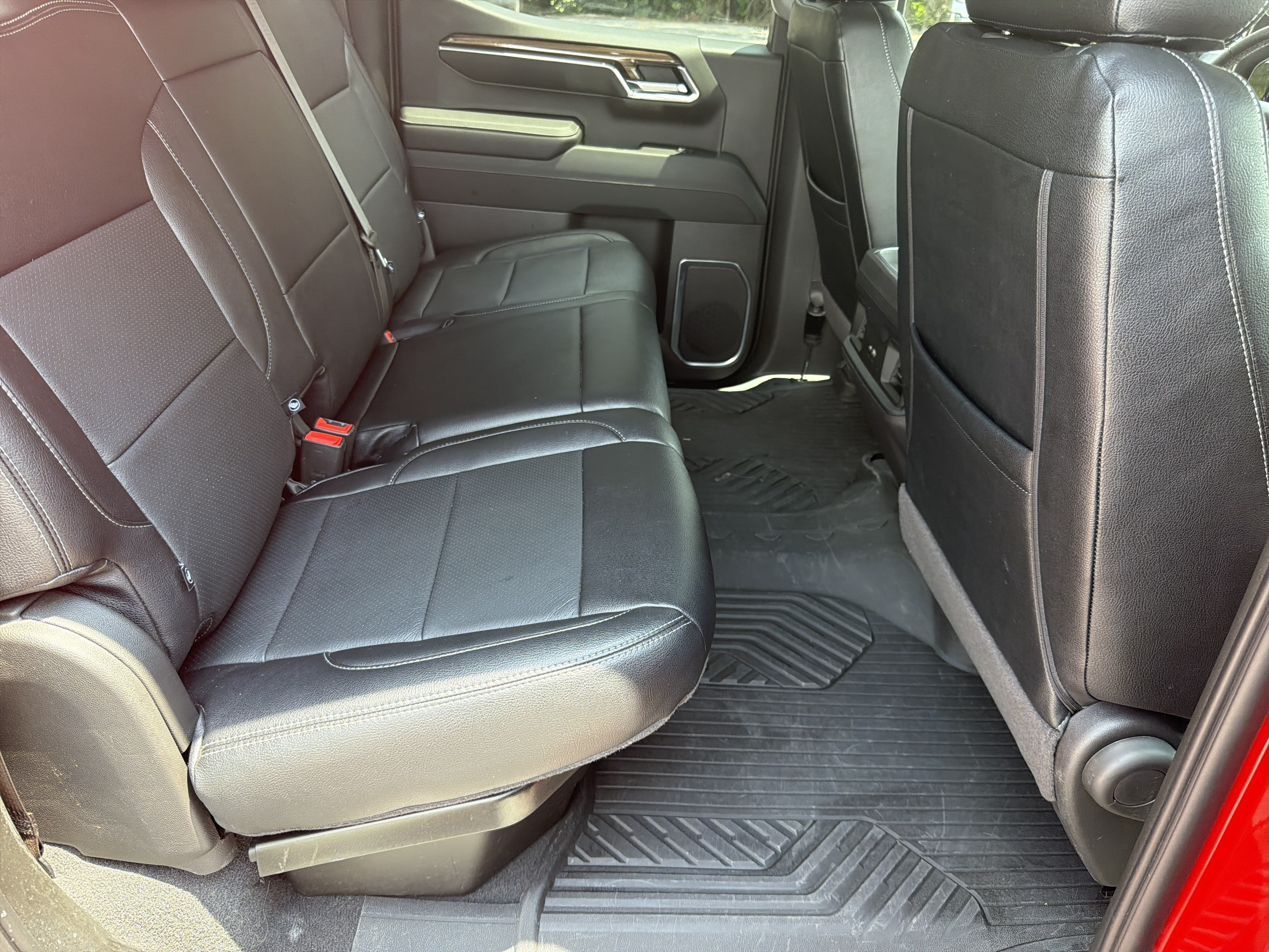Certified 2023 Chevrolet Silverado 1500 RST w/ Z71 Off-Road Package AWD/4WD image 16