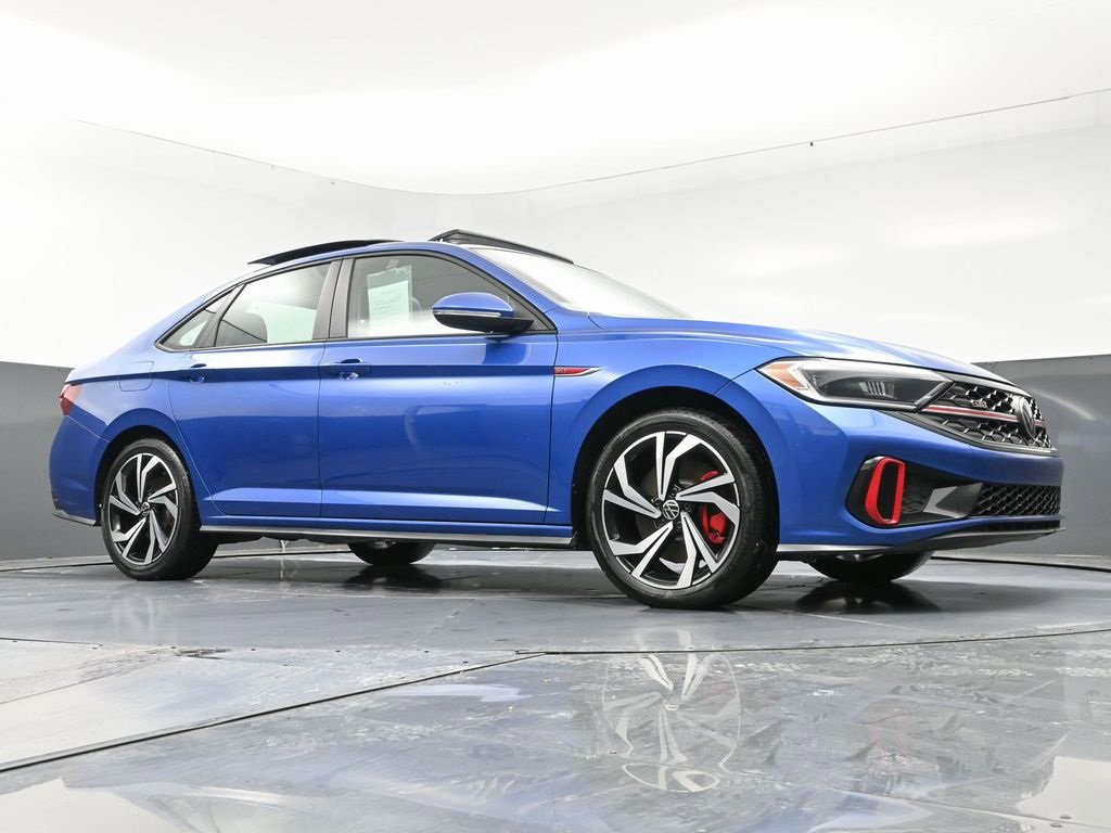 Used 2024 Volkswagen Jetta GLI Autobahn image 50