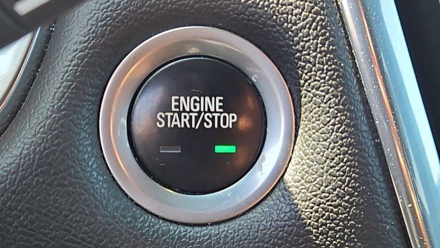 Used 2023 Chevrolet Traverse RS w/ LPO, Floor Liner Package FWD image 17