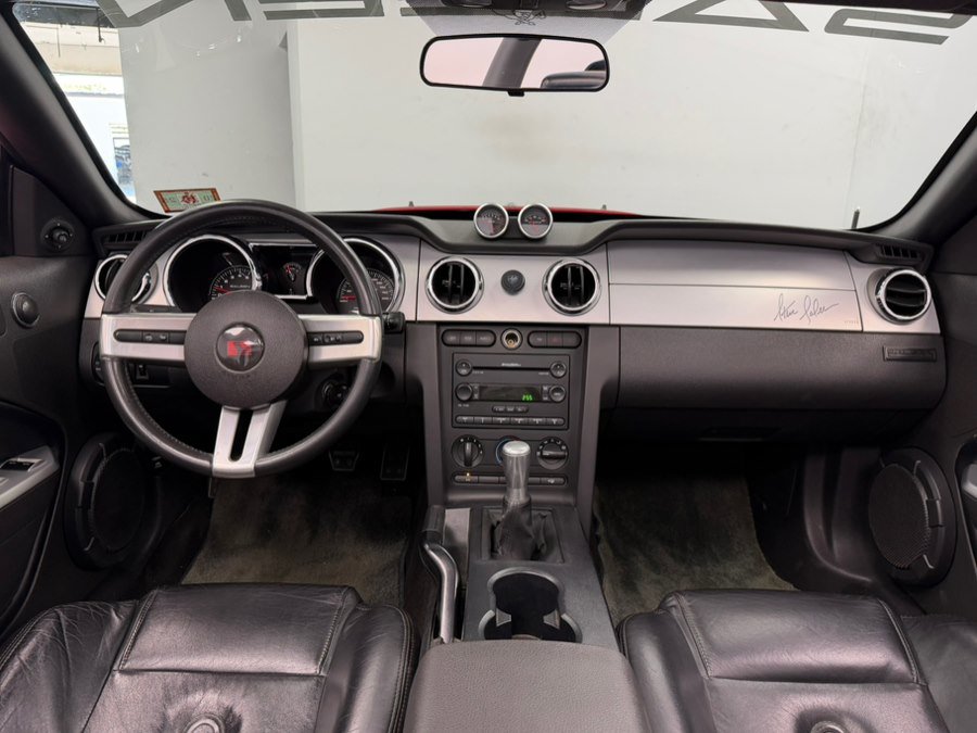 Used 2005 Ford Mustang GT Premium RWD image 59