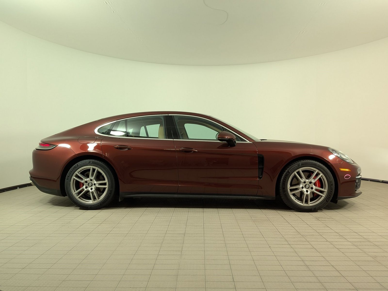 Certified 2023 Porsche Panamera 4S AWD/4WD image 8