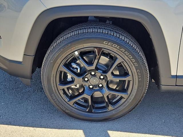New 2026 Jeep Compass Latitude AWD/4WD image 43