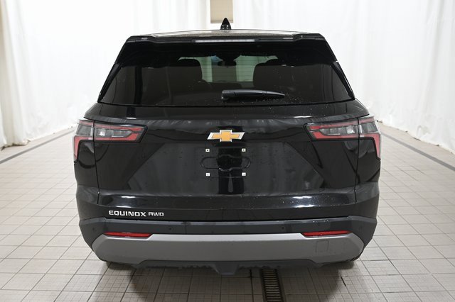 Used 2025 Chevrolet Equinox LT image 11