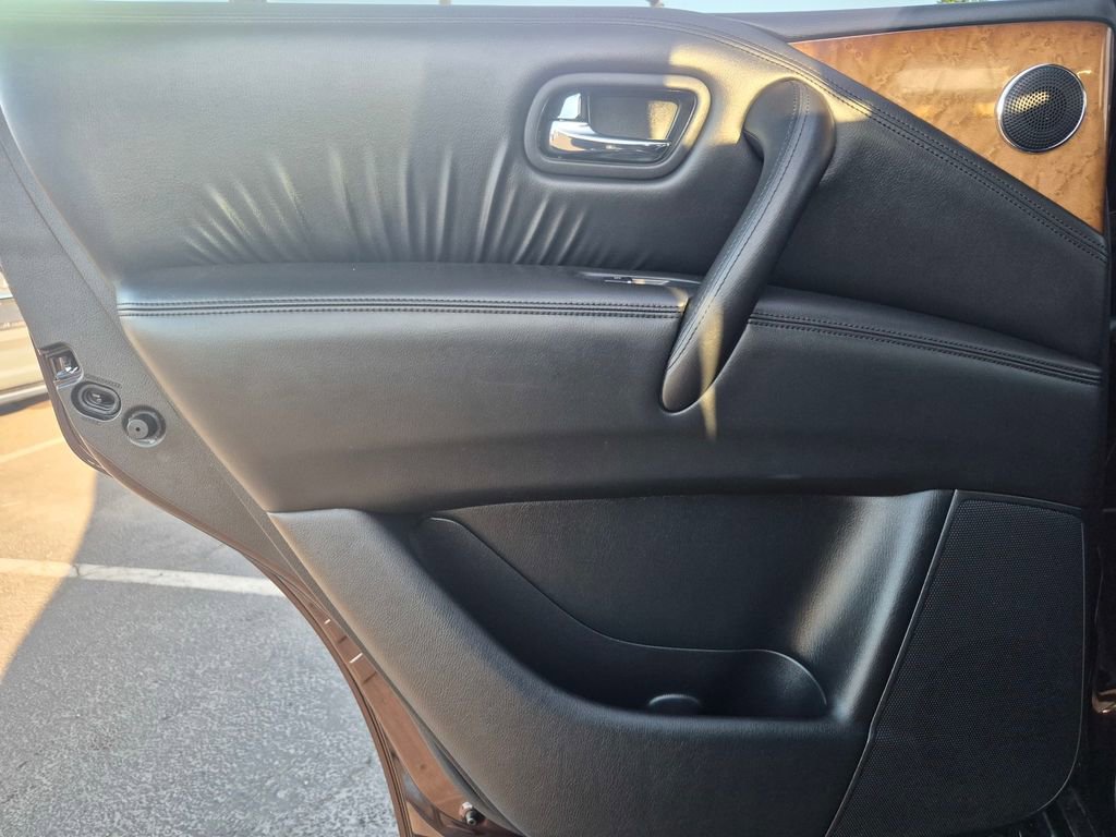 Used 2013 INFINITI QX56 2WD w/ Theater Pkg image 13