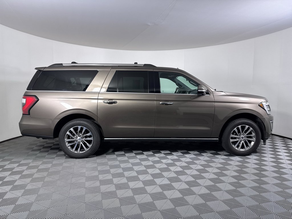 Used 2018 Ford Expedition Max Limited w/ Driver Assistance Package AWD/4WD image 15