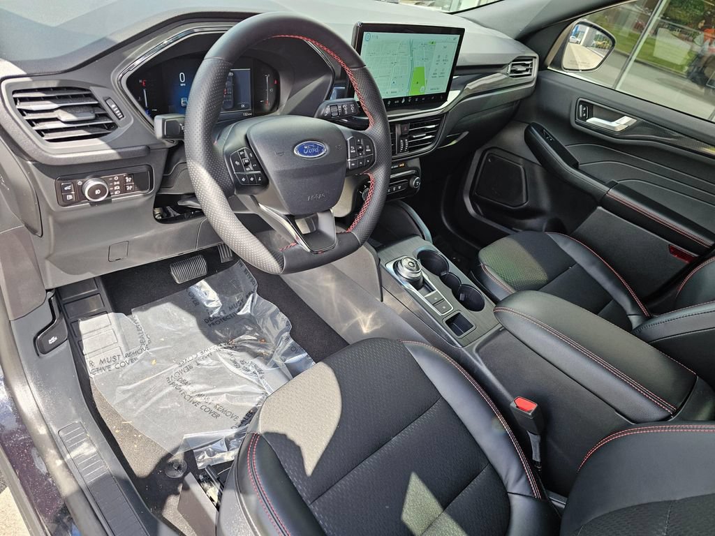 Used 2025 Ford Escape ST-Line Select w/ Tech Pack #1 AWD/4WD image 19