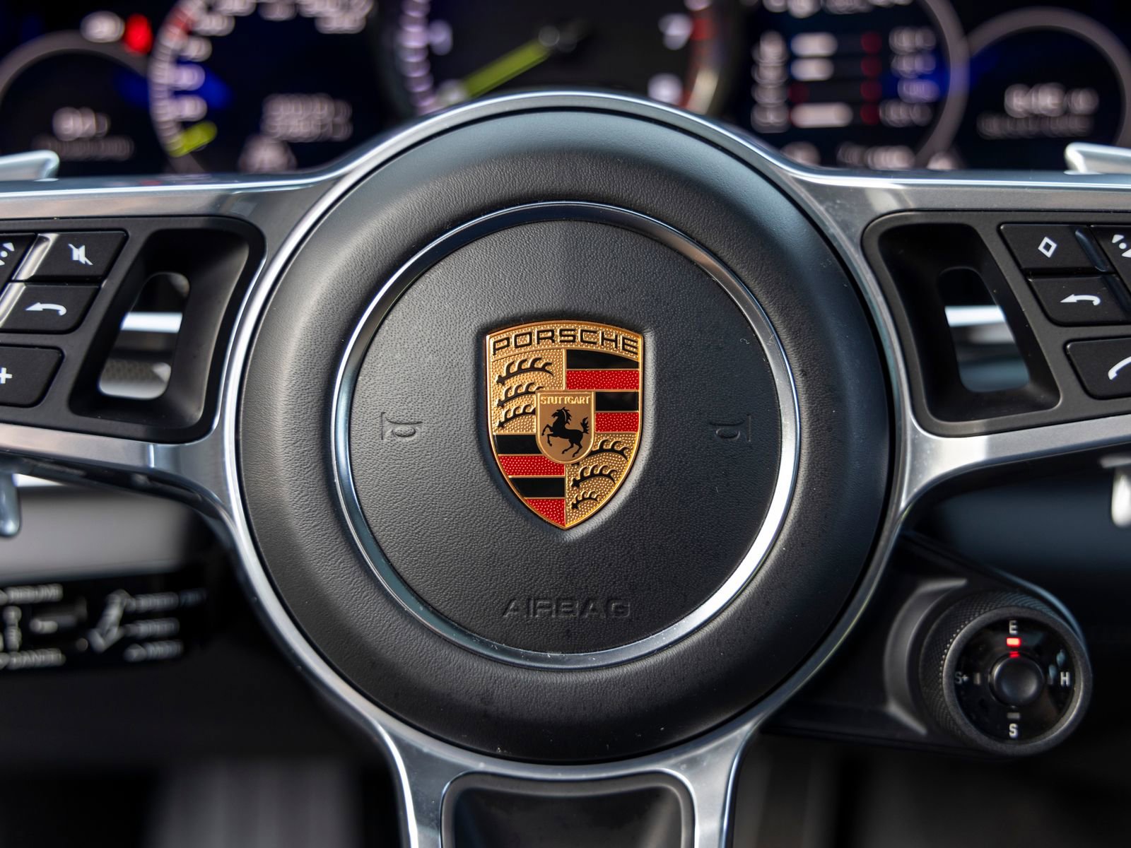 Used 2018 Porsche Panamera Turbo S image 36