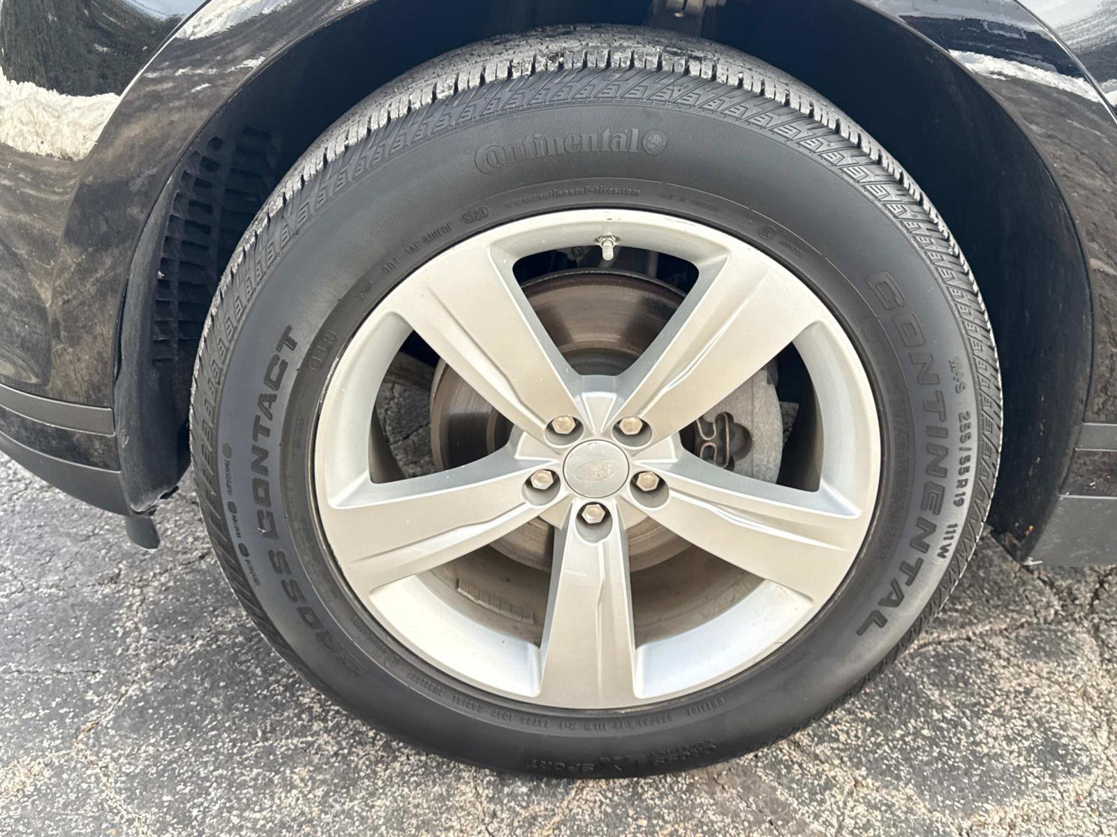 Used 2020 Land Rover Range Rover Velar S image 11