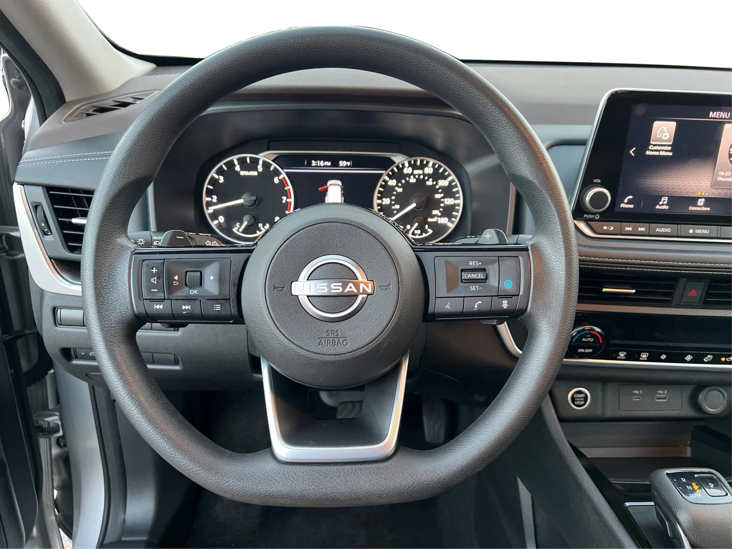 Used 2023 Nissan Rogue SV image 18