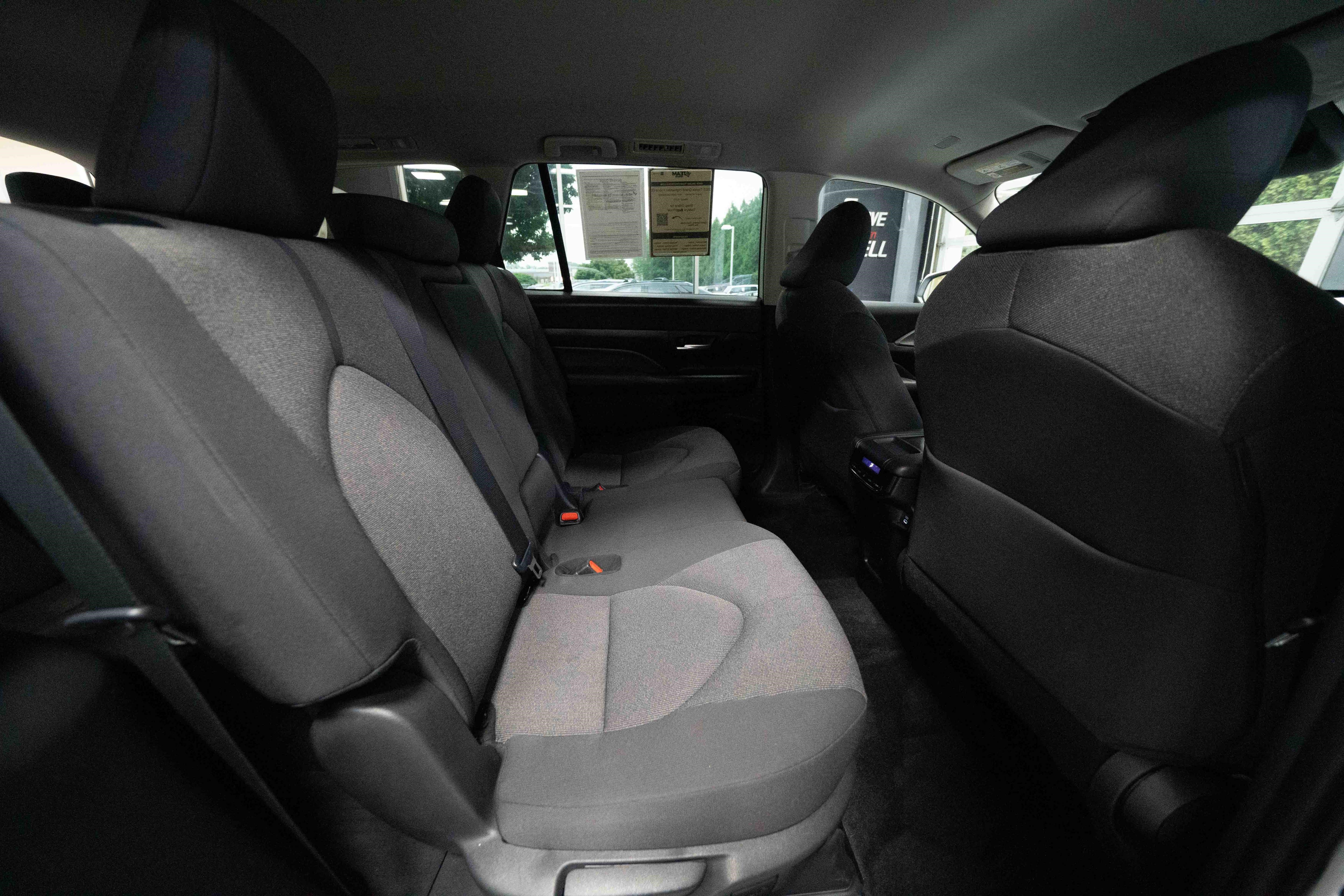 Used 2025 Toyota Grand Highlander AWD Hybrid image 24