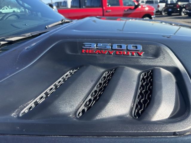 New 2026 RAM 3500 Laramie w/ Sport Appearance Package AWD/4WD image 9