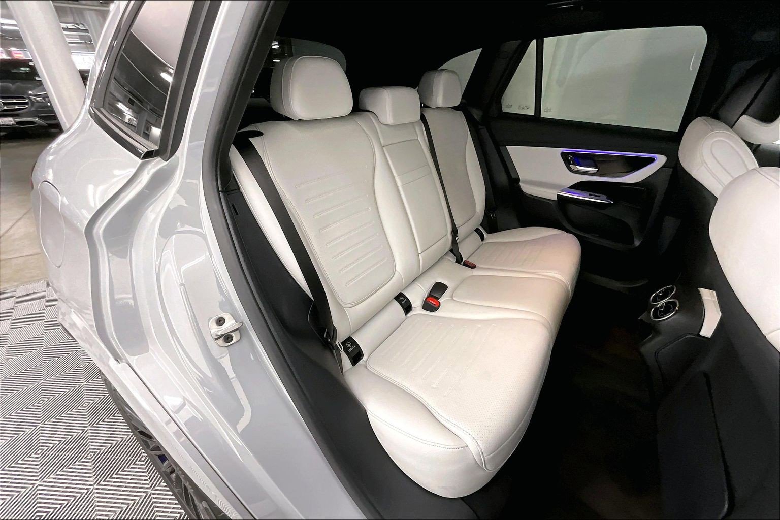 Certified 2025 Mercedes-Benz GLC 350e 4MATIC image 17