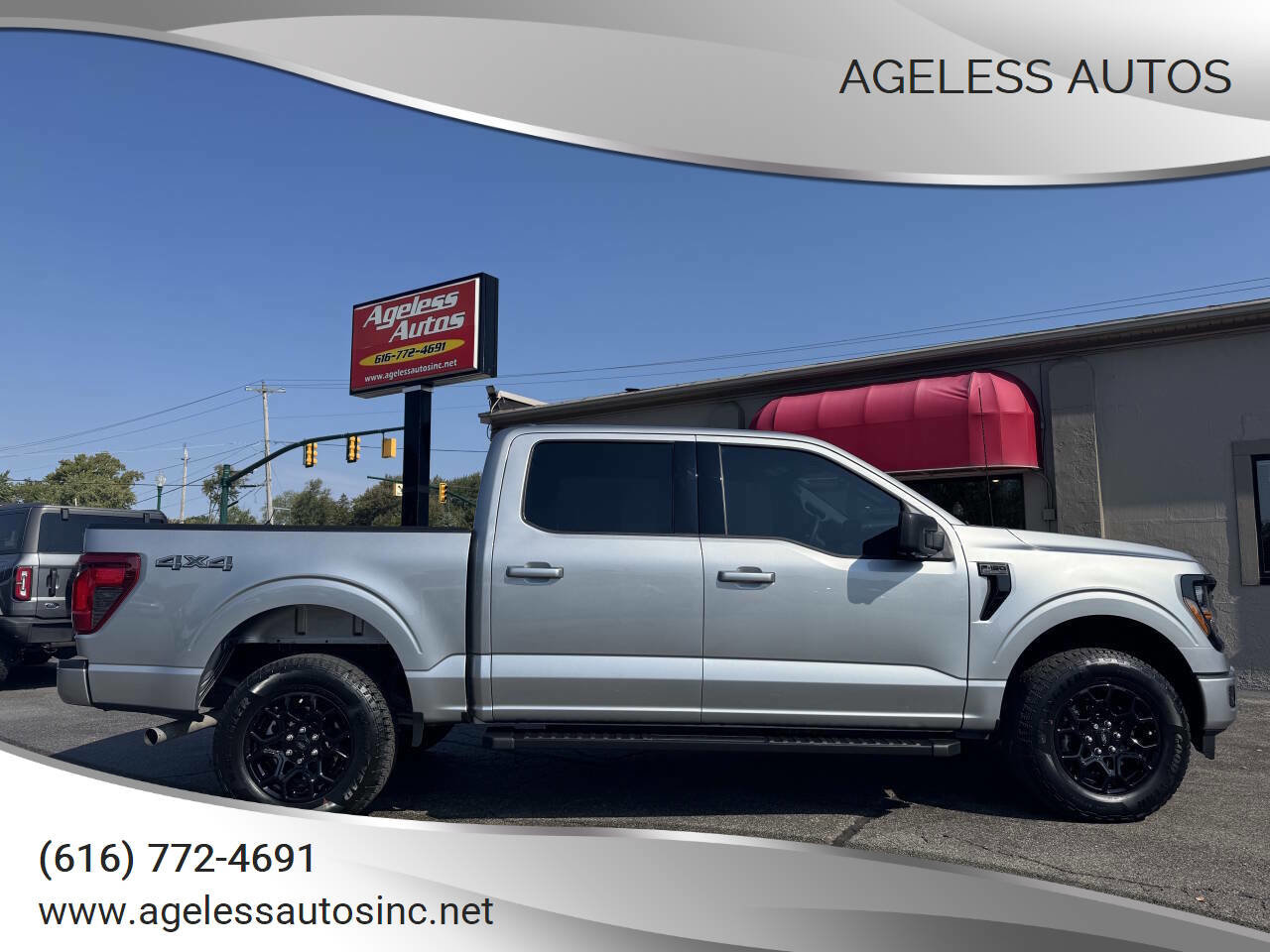 Used 2024 Ford F150 XLT w/ XLT Black Appearance Package image 1