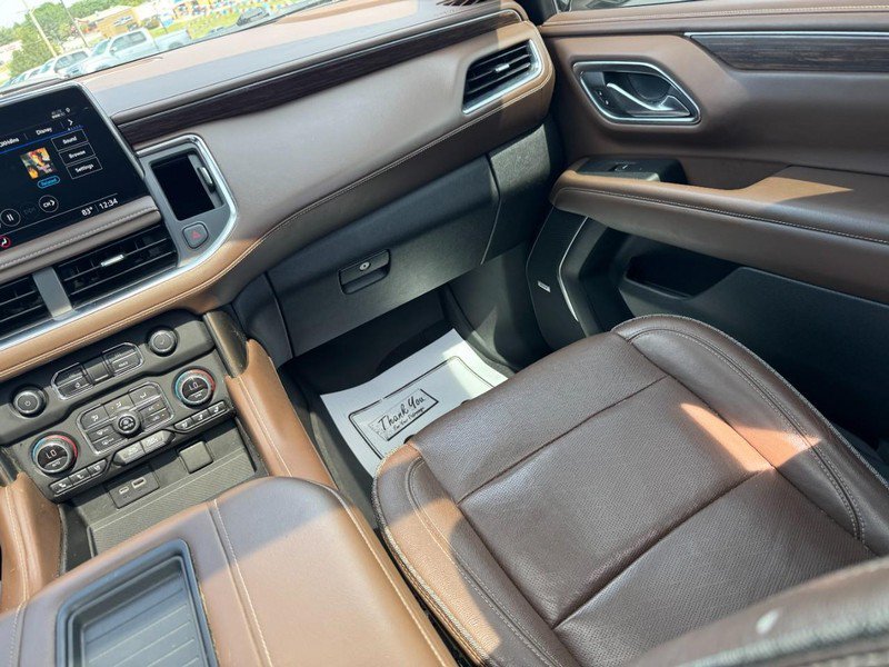 Used 2021 Chevrolet Tahoe High Country AWD/4WD image 17