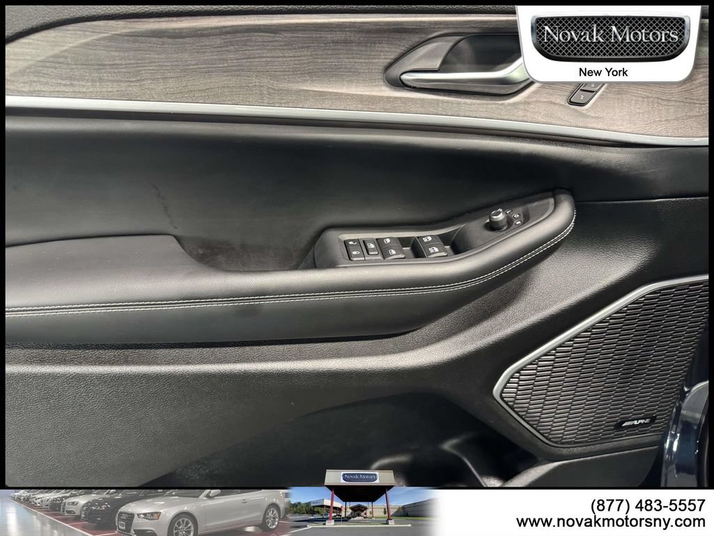 Used 2023 Jeep Grand Cherokee L Limited w/ Luxury Tech Group II AWD/4WD image 20