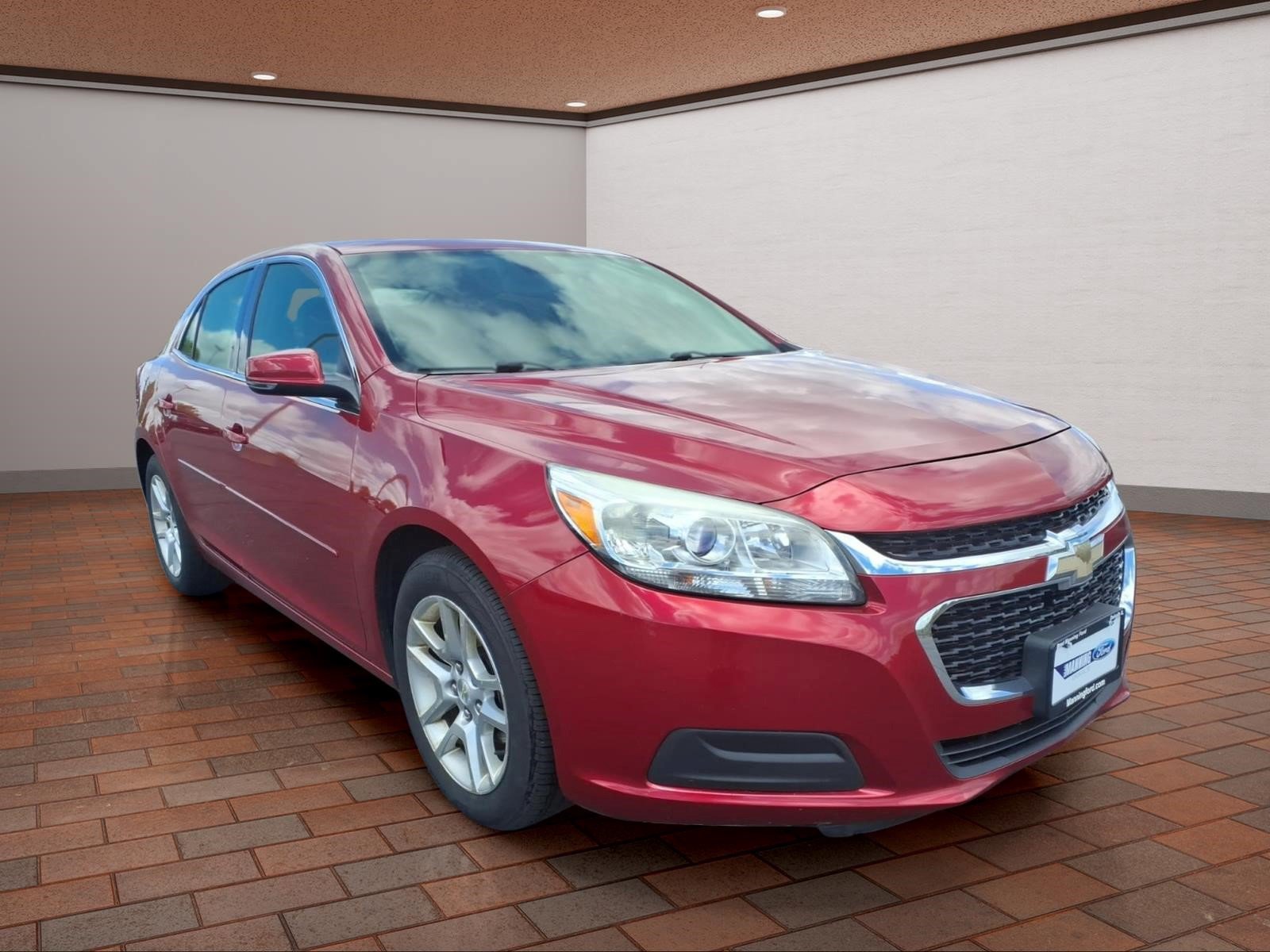 Used 2014 Chevrolet Malibu LT FWD video 2