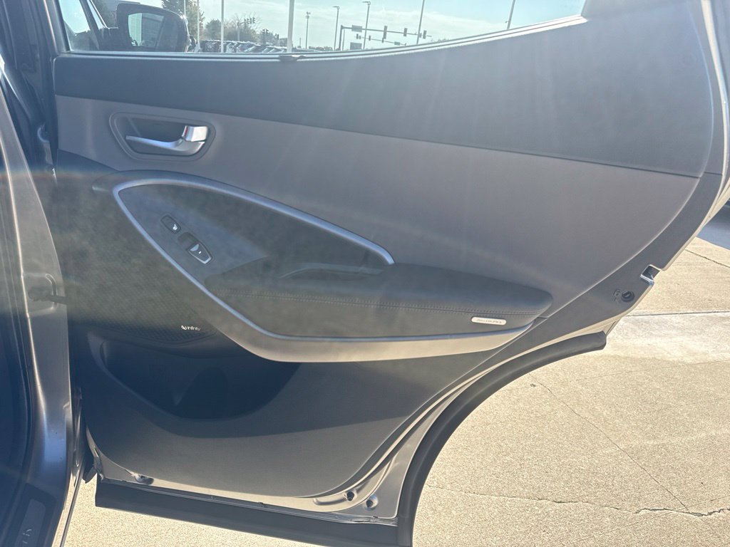 Used 2013 Hyundai Santa Fe Sport 2.0T w/ Technology Pkg FWD image 20