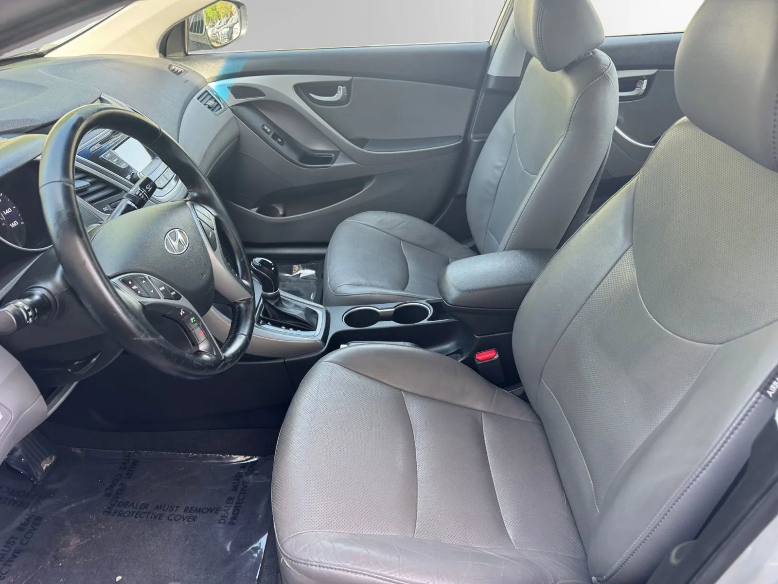 Used 2016 Hyundai Elantra Limited FWD image 10