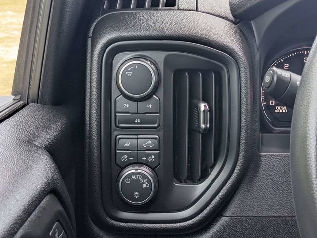 Used 2025 Chevrolet Silverado 2500 Custom w/ Custom Value Package AWD/4WD image 21