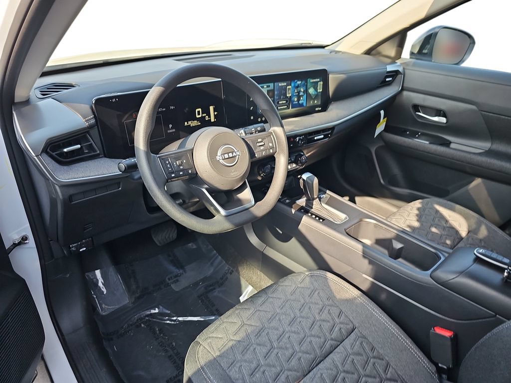 Used 2026 Nissan Kicks SV w/ Charging Package AWD/4WD image 16