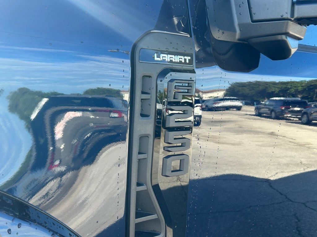 Used 2024 Ford F250 Lariat w/ Lariat Ultimate Package AWD/4WD image 22