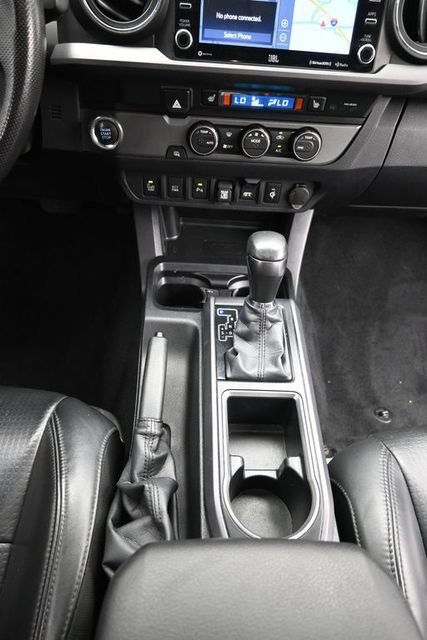 Used 2022 Toyota Tacoma TRD Sport w/ TRD Premium Sport Package RWD image 16