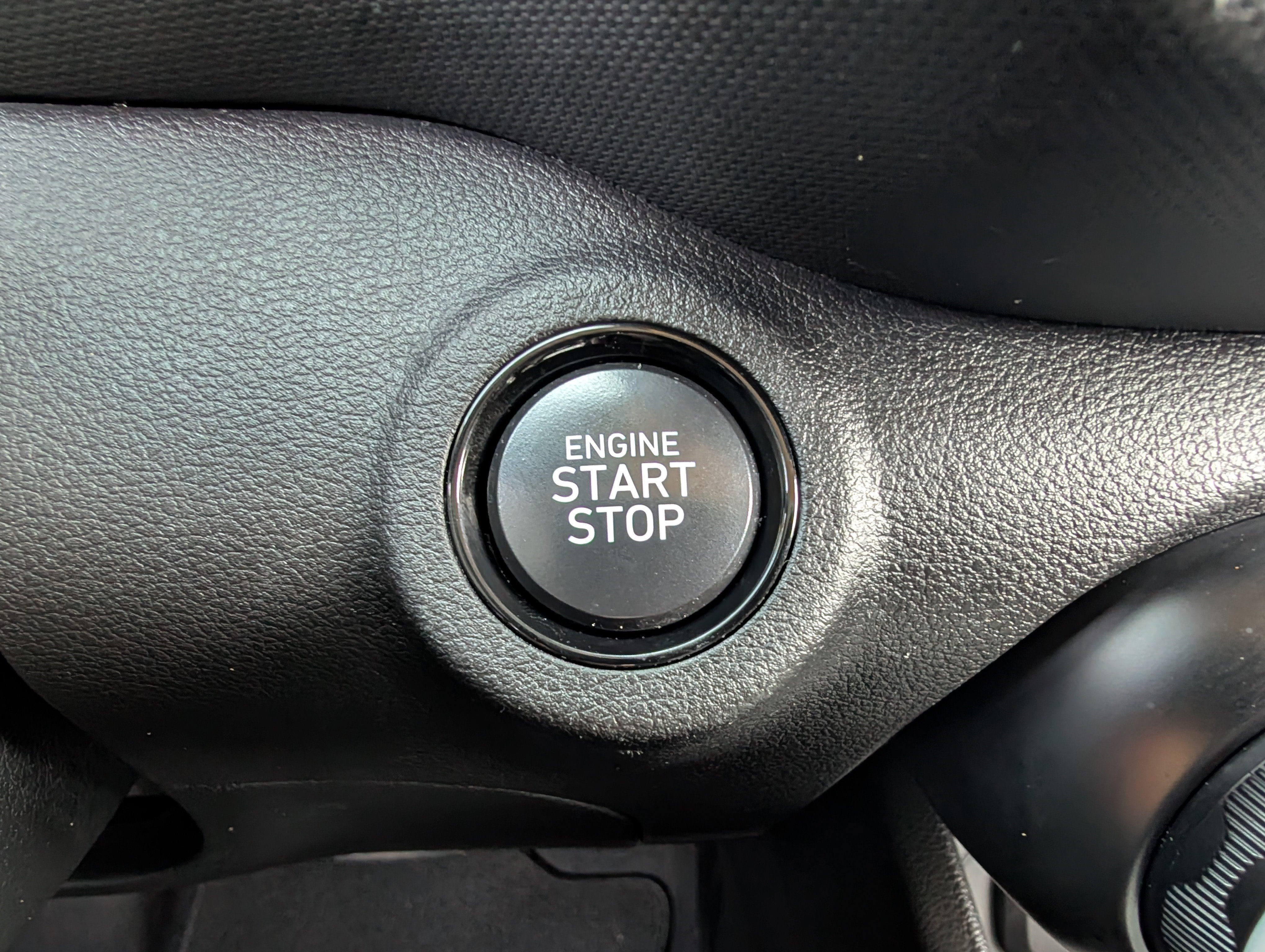 Used 2024 Hyundai Venue Limited image 31