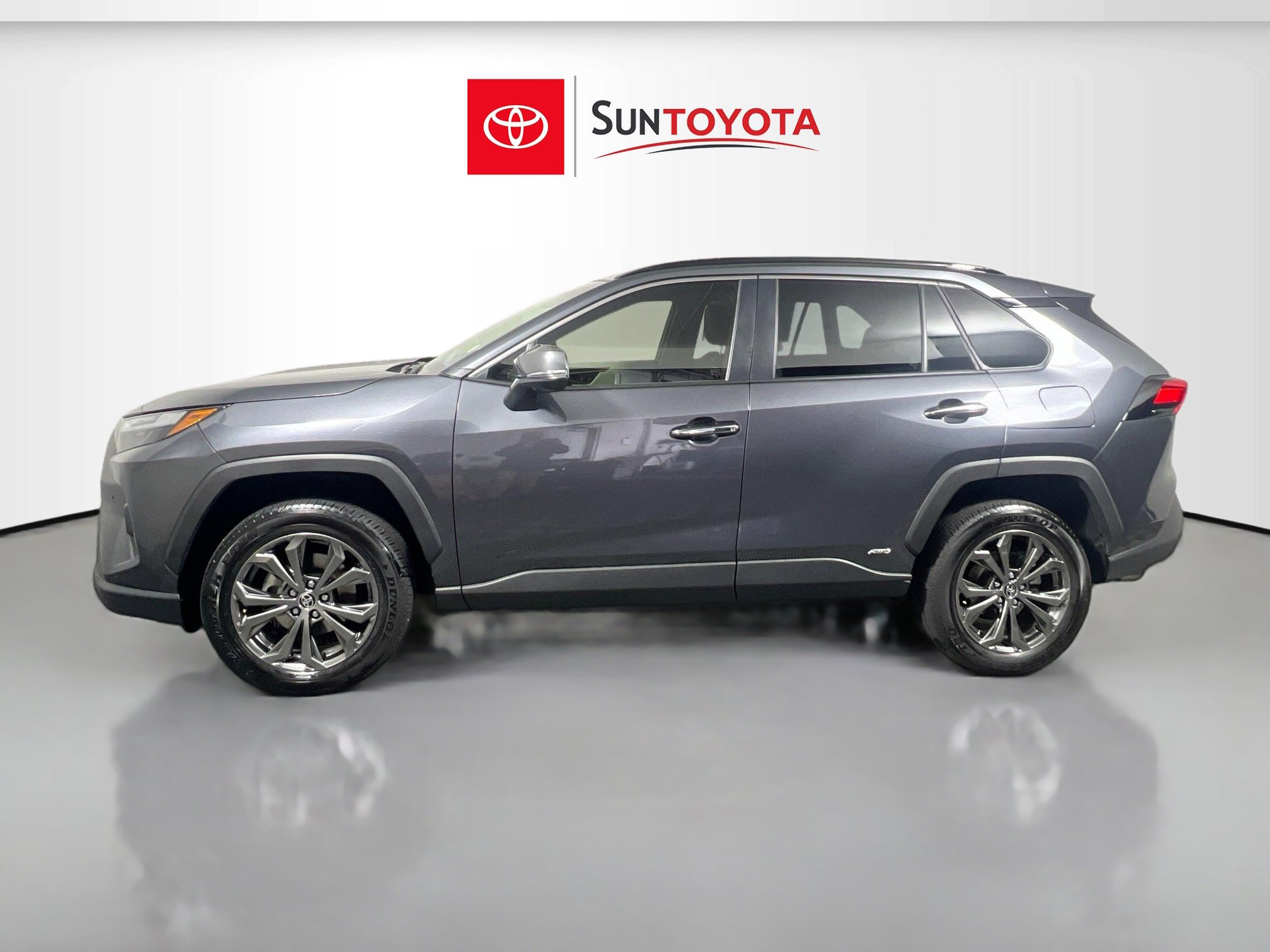 Used 2024 Toyota RAV4 Limited image 7