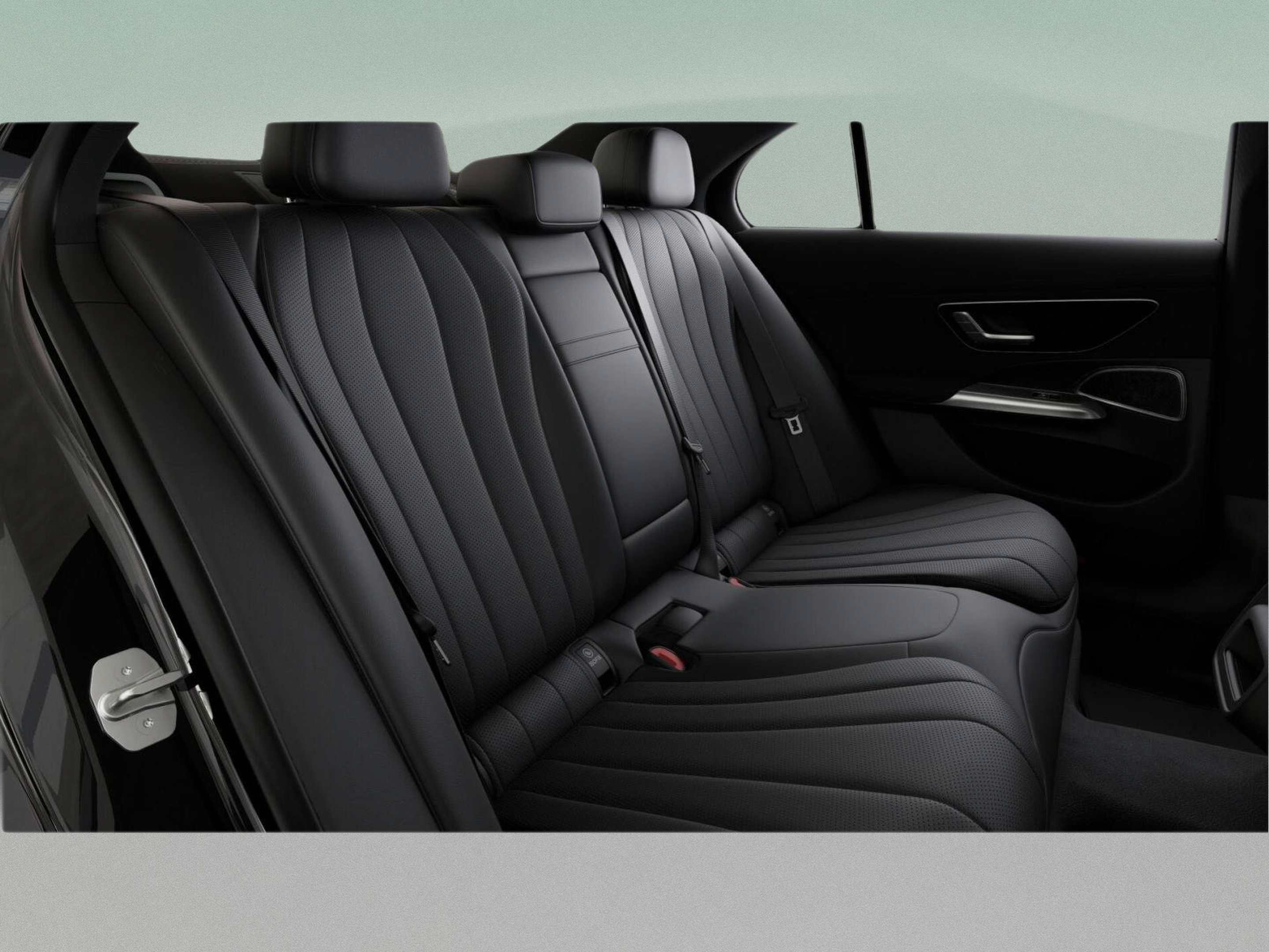 New 2027 Mercedes-Benz E 350 4MATIC Sedan image 41
