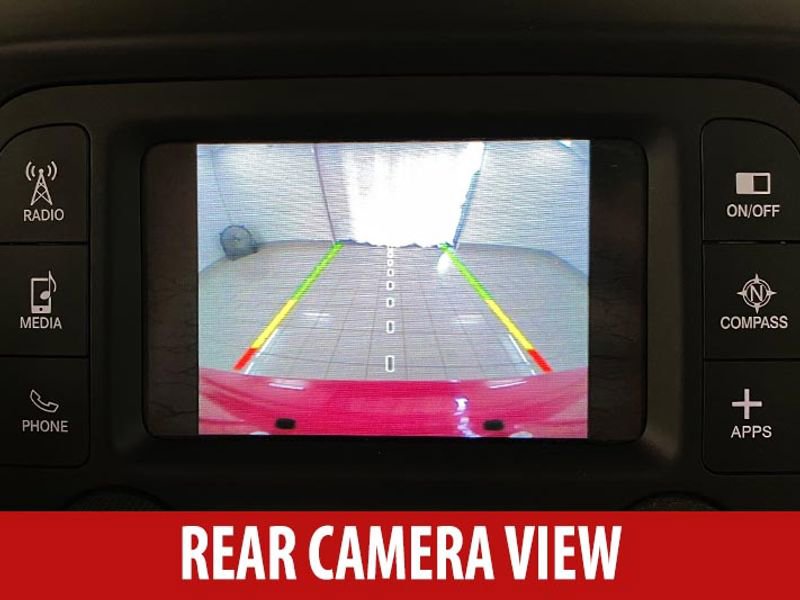 Used 2016 Jeep Renegade Latitude w/ Cold Weather Group image 13