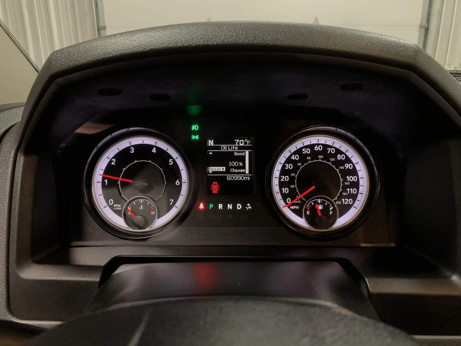 Used 2018 RAM 1500 Express w/ Express Value Package image 25