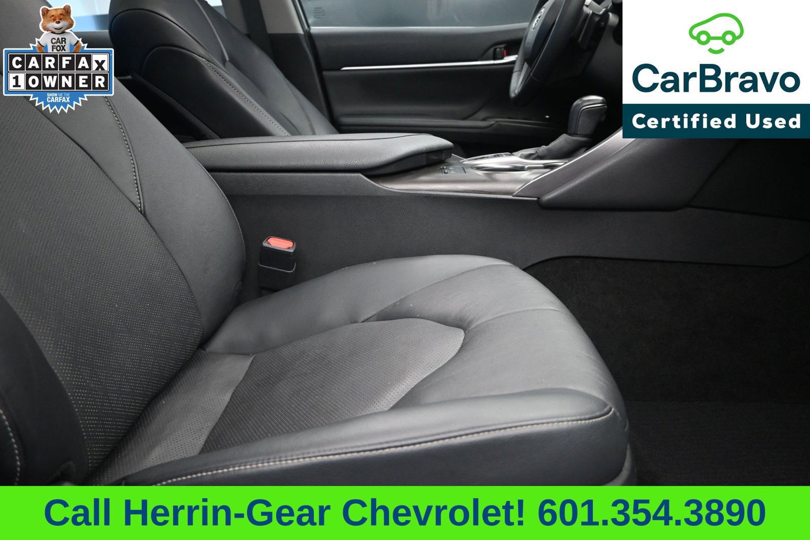 Used 2022 Toyota Camry XSE FWD image 25
