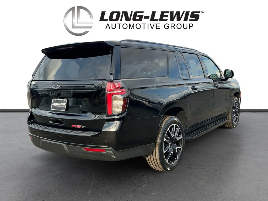 Used 2023 Chevrolet Suburban RST w/ Luxury Package image 7
