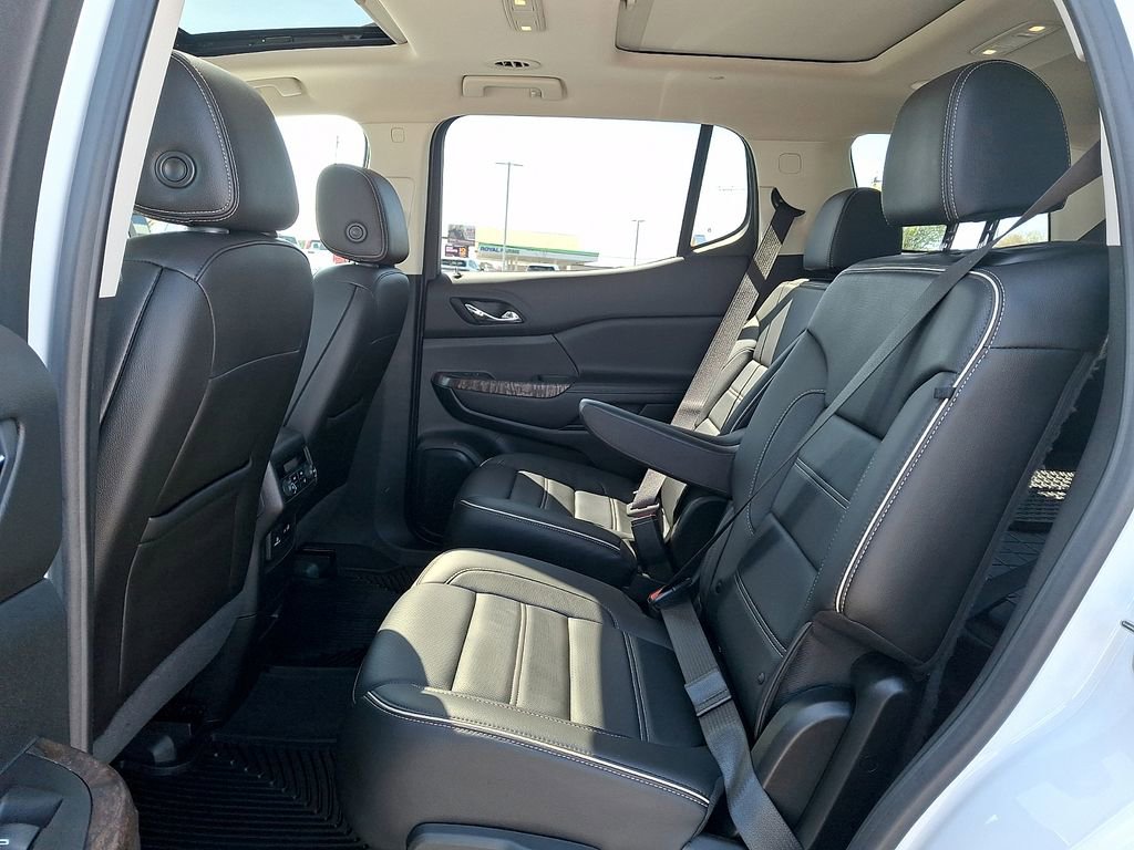 Used 2020 GMC Acadia Denali w/ Trailering Package image 10