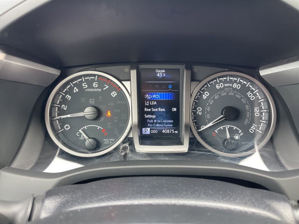 Used 2023 Toyota Tacoma SR5 image 9