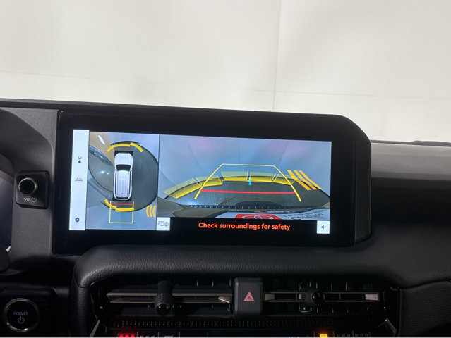 Used 2025 Toyota Land Cruiser image 30