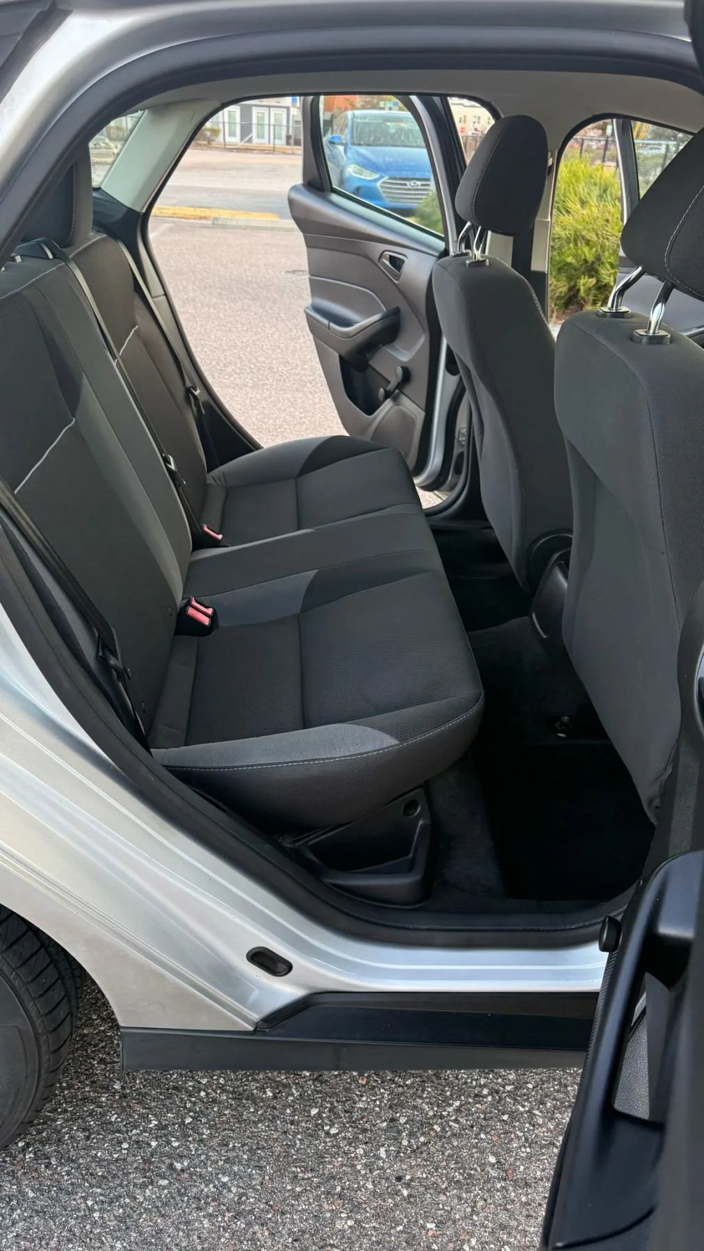 Used 2013 Ford Focus S FWD image 13