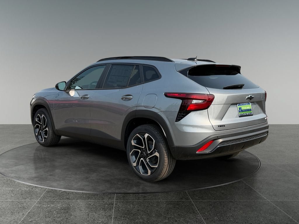 New 2026 Chevrolet Trax RS w/ Sunroof Package FWD image 7