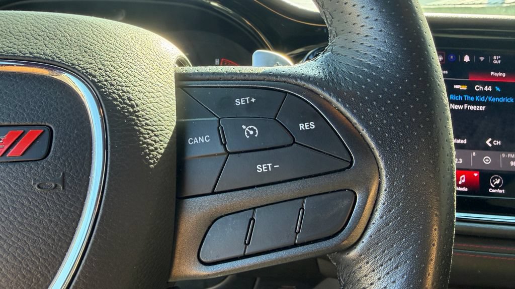 Used 2025 Dodge Durango GT RWD image 15
