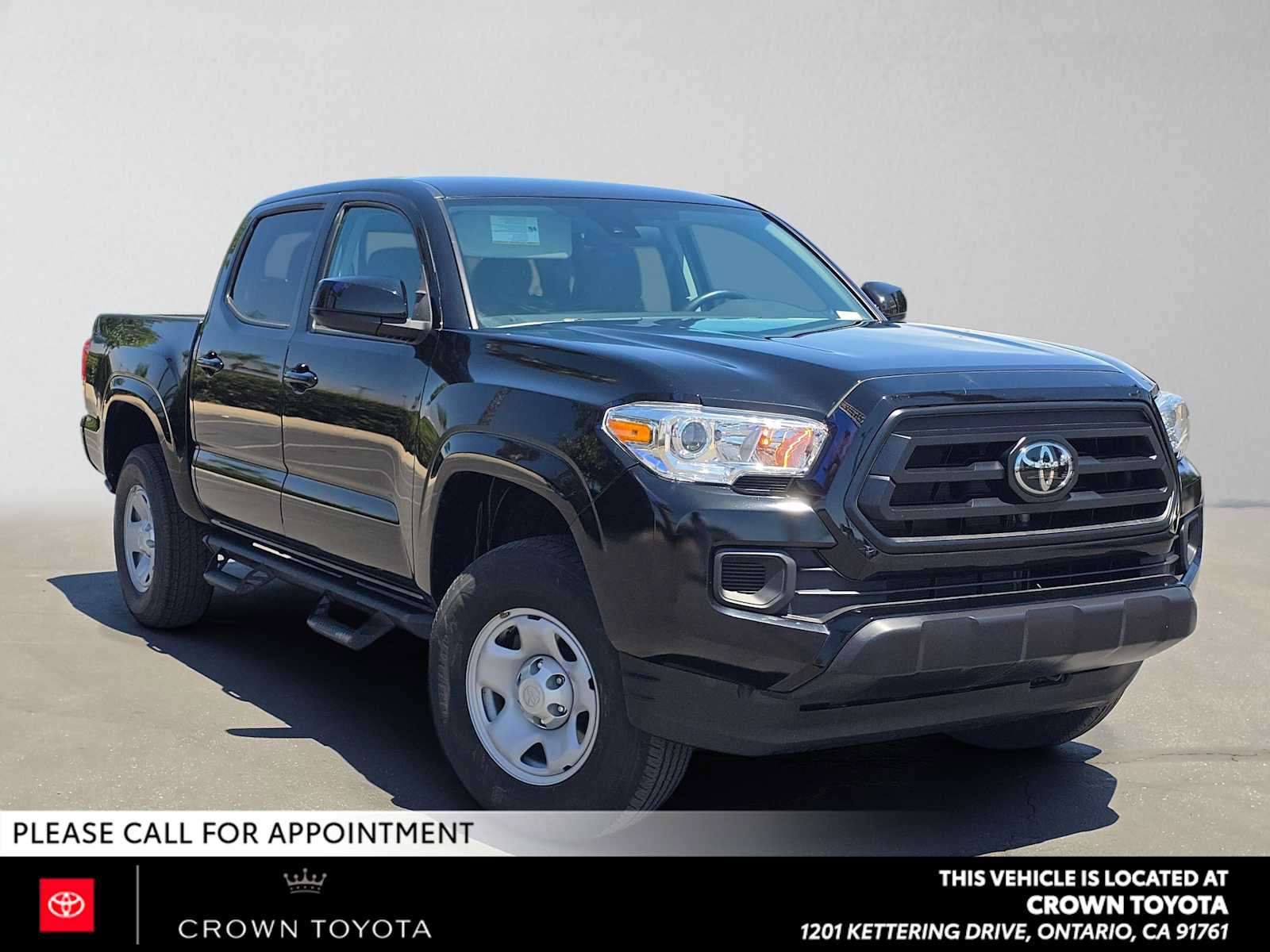 Used 2023 Toyota Tacoma SR AWD/4WD image 1