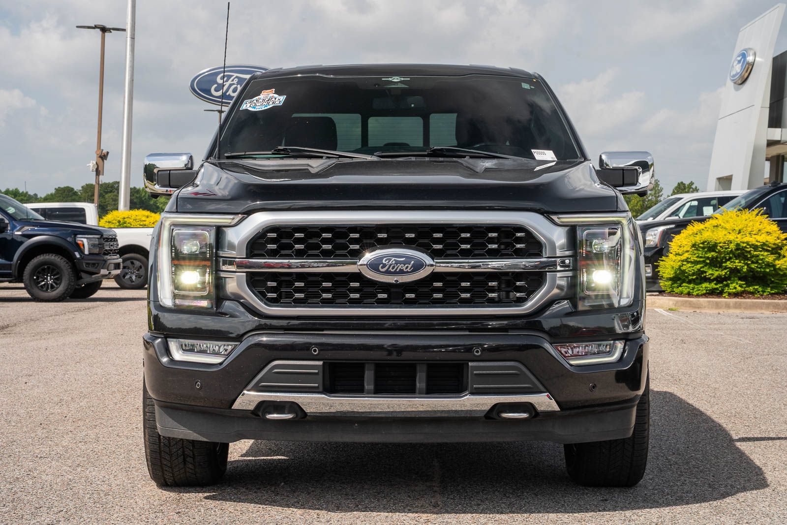 Certified 2023 Ford F150 Platinum w/ Equipment Group 701A High AWD/4WD image 2