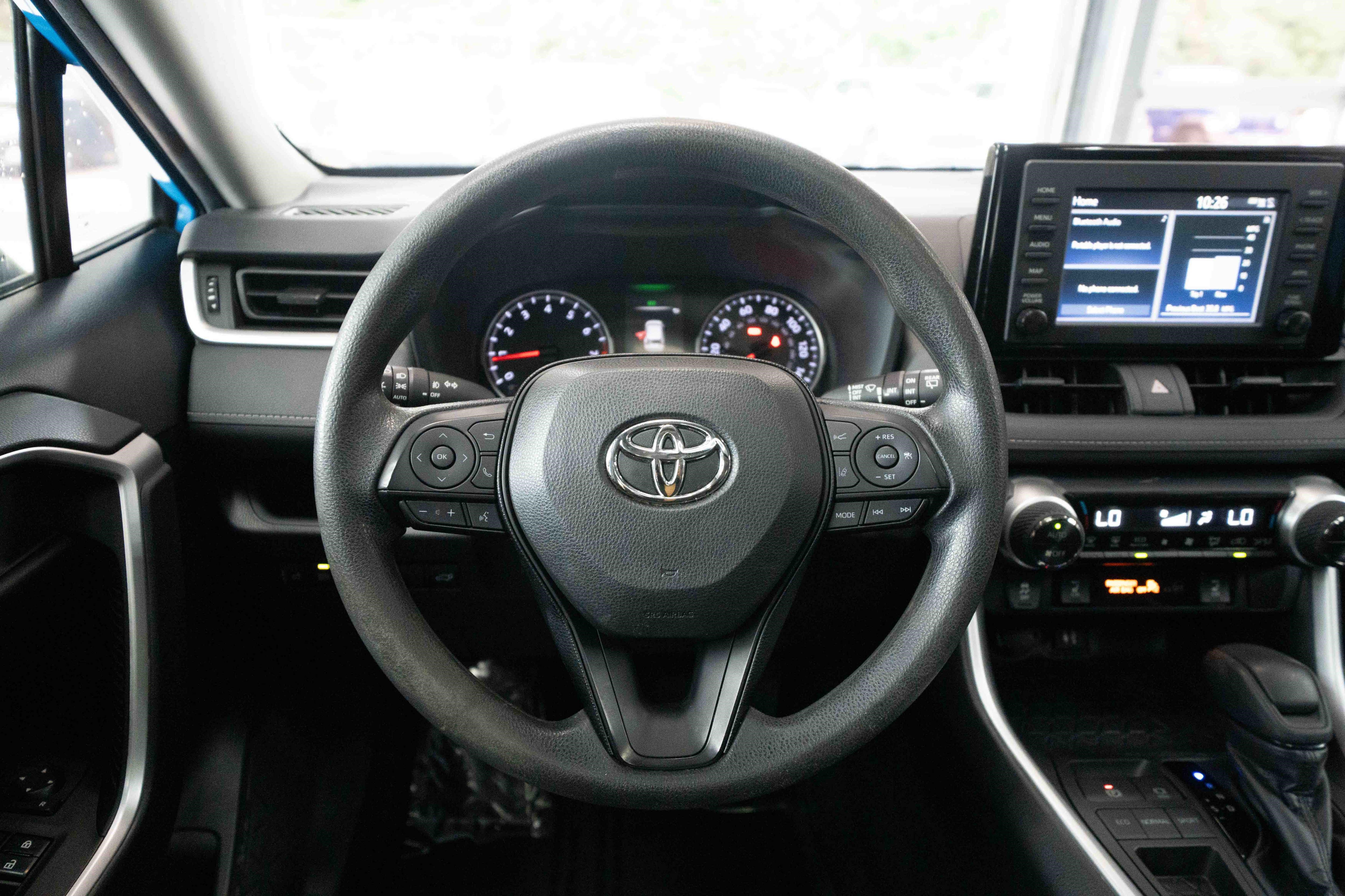 Used 2019 Toyota RAV4 XLE FWD image 21