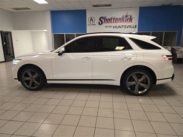 Used 2023 Genesis GV70 2.5T w/ Sport Prestige Package image 5